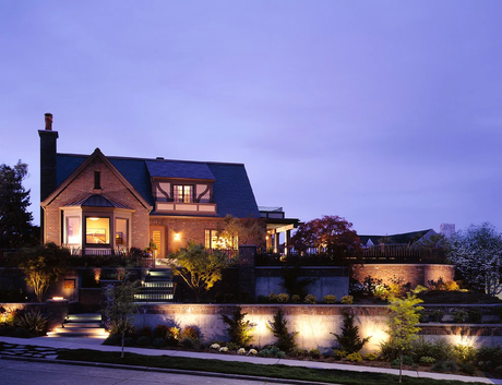 How to Hide Landscape Lighting Wire (5 Pro Methods)